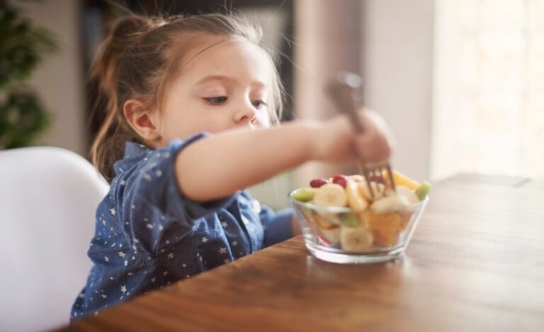 healthy-vegan-snacks-for-kids-parent-guide
