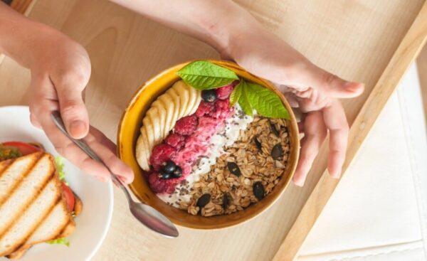Start Your Day with Nutritious Vegan Breakfast Bowls