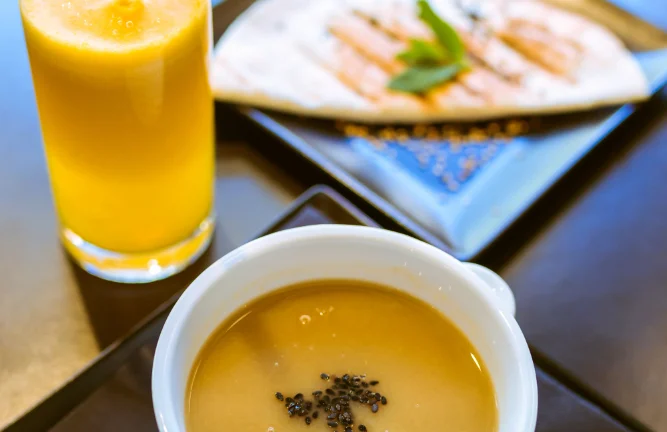 Smoothies & Soups: Delicious Vegan Combos for Every Season