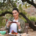 how to travel as a vegan
